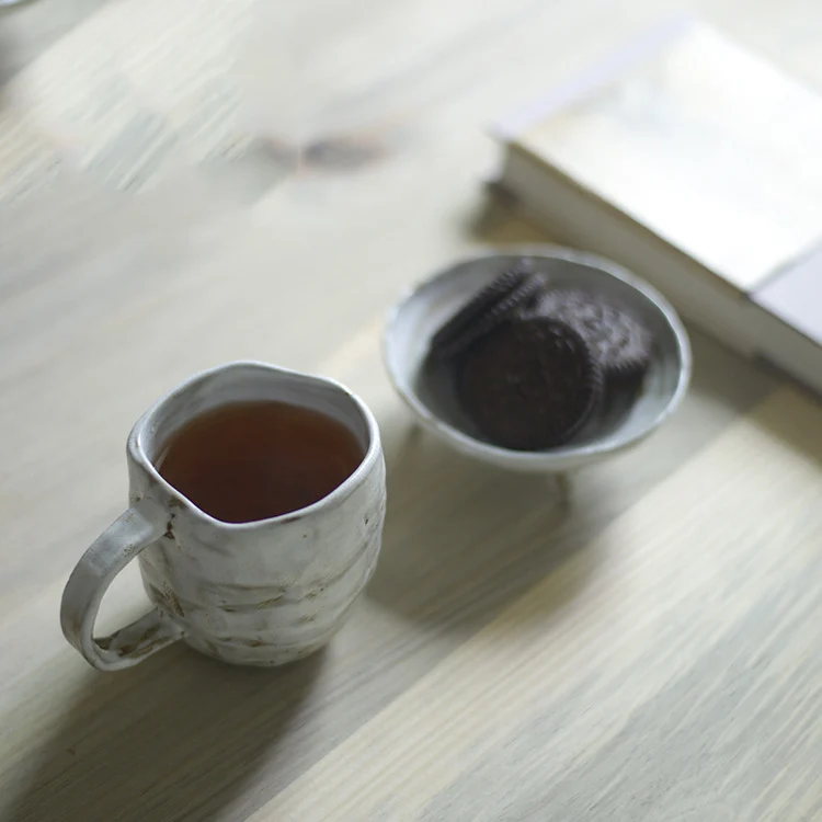 

Black and White Japanese Handmade Crude Pottery Creative Cup Mugs Milk Coffee Vintage Ceramic CupModern Design Irregular Mug