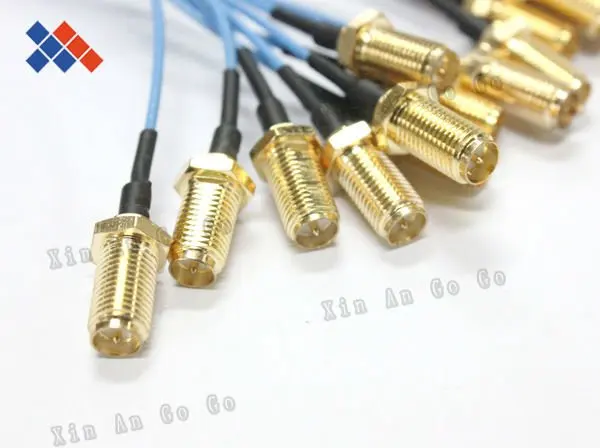 

Wi-Fi U.FL/IPX RP-SMA female (pin) 15 1,37
