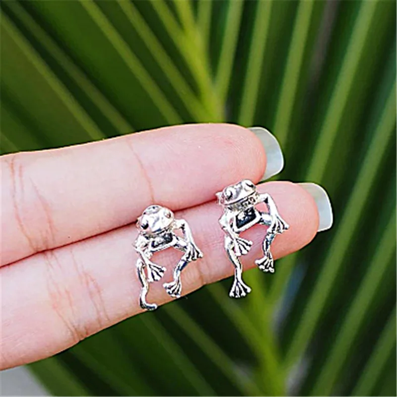

100% real cool and cute frog earrings, men's and women's vintage AnImal earlobe earrings, earrings jewelry wholesale