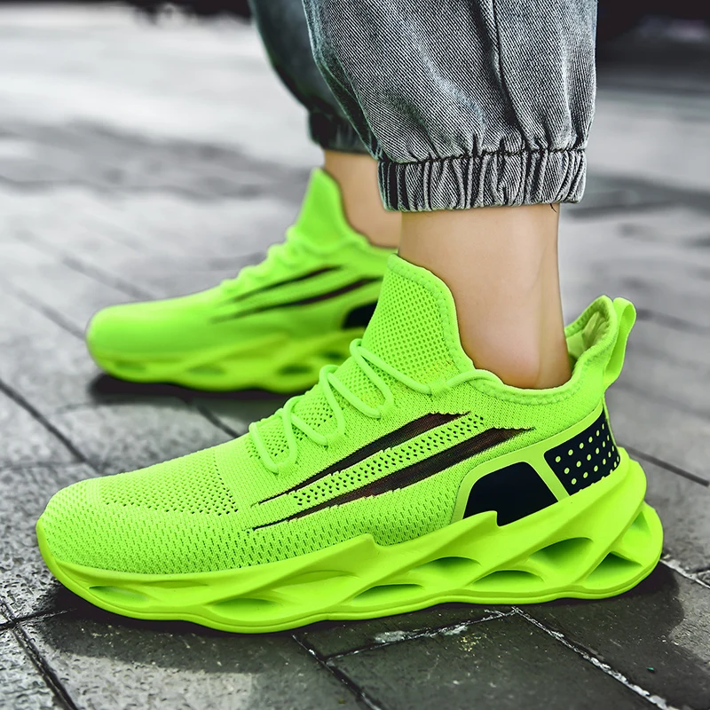 Легкие мужские кроссовки обувь Blade 2020 модные трендовые Мужские дышащие для