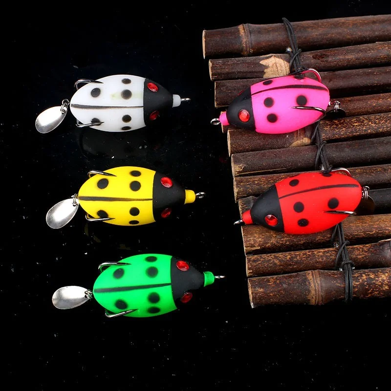 

1pcs Soft Frog Lure Artificial Ladybug Fishing Bait Insect Fishing Lures Topwater CrankBait Bass Fishing Tackle Lure Bait