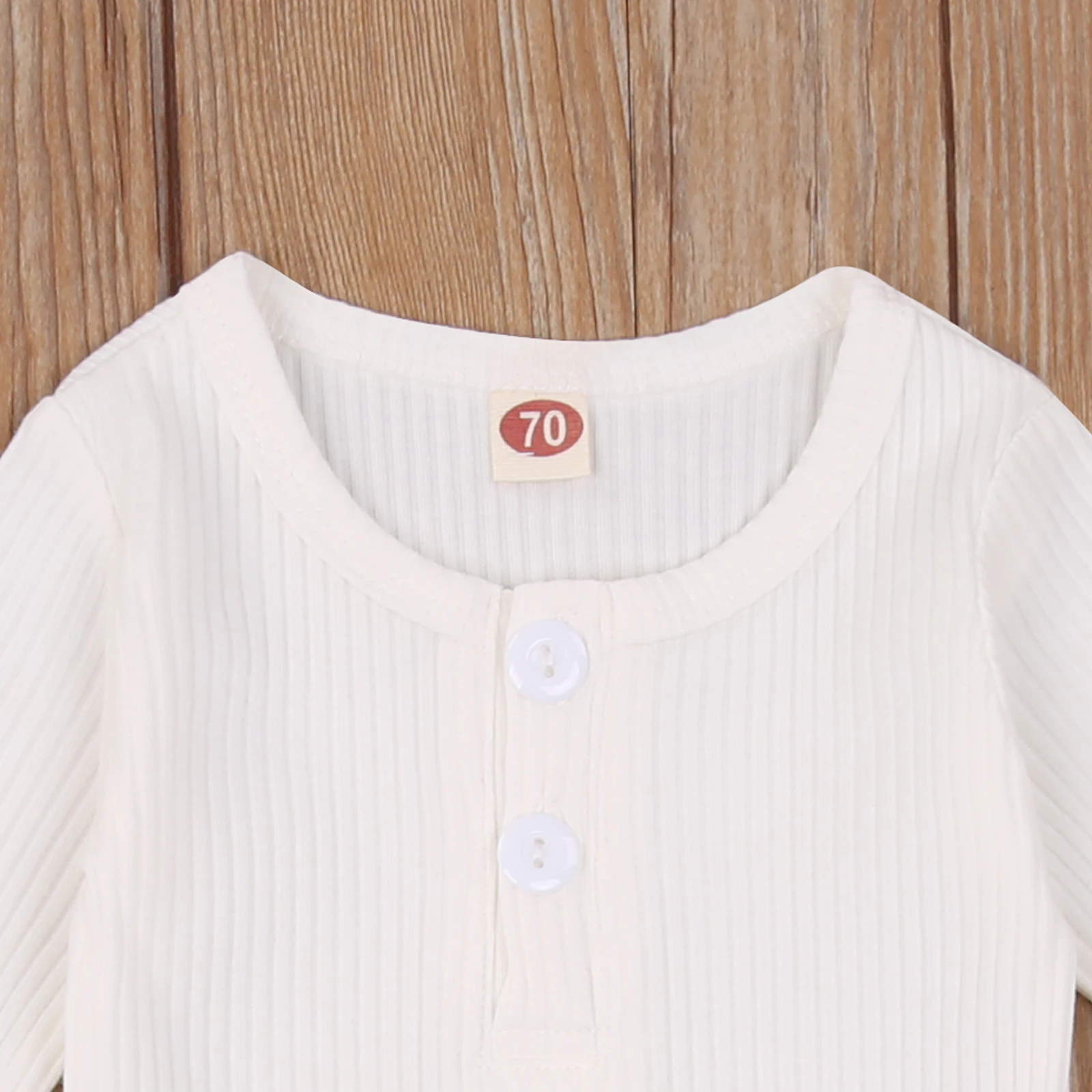 

3PCS Infant Baby Girl Clothes Long Sleeve Crewneck Ruffle Button Romper + Floral Pants + Headband Set 0-24M