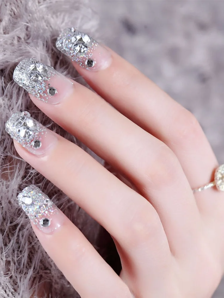 

2021 Silver Glitter Rhinestone Wear Fake Nails Wholesale 24 Pieces Boxed 37 Nail Supplies for Professionals