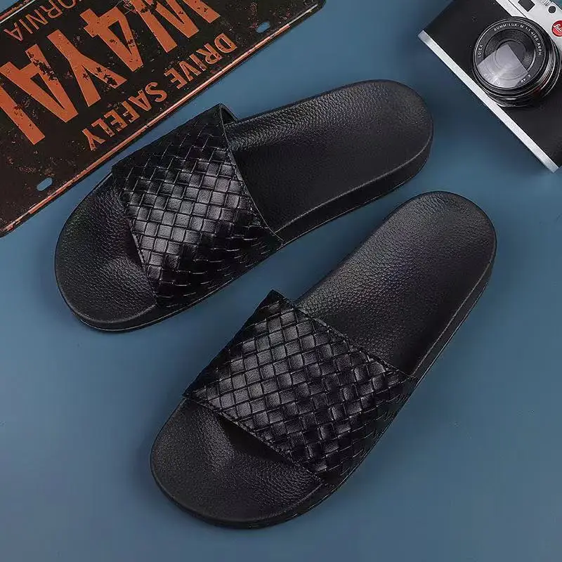 

Shoes for Men Slides Lightweight Soft Comfortable Summer Slippers Brand Fashion Home House Slippers women Men Slides Designer
