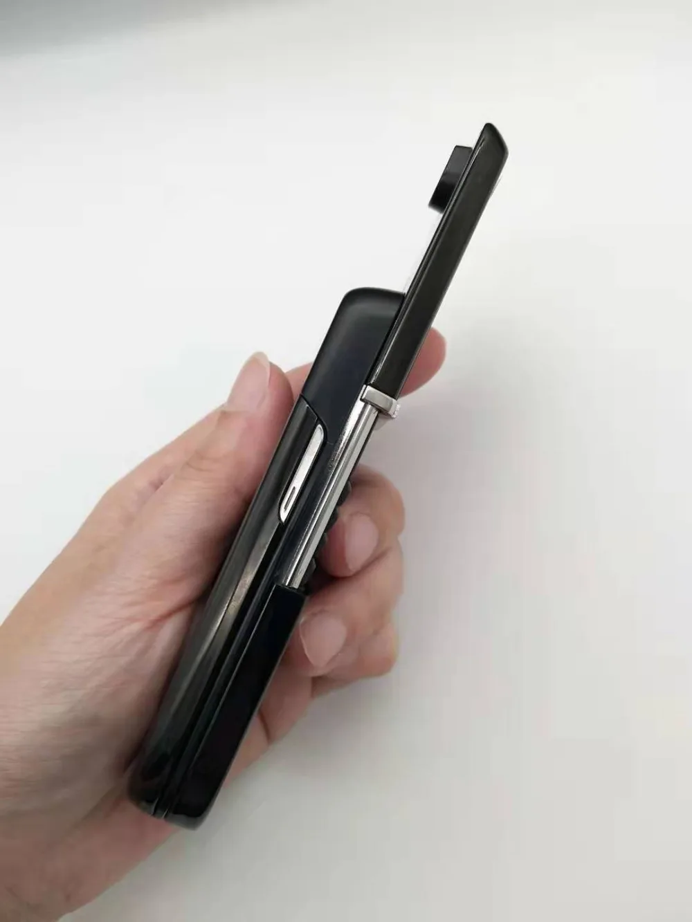 Nokia 8800 sirocco 128MB телефоны английская/Русская клавиатура GSM FM Bluetooth телефон Золото Серебро Черный отремонтированный