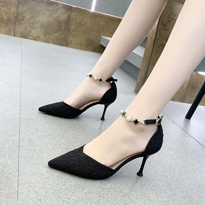 

Женские туфли с острым носком, туфли на высоком каблуке 7 см с изображением четырехлистного клевера, привлекательные вечерние ные туфли на в...