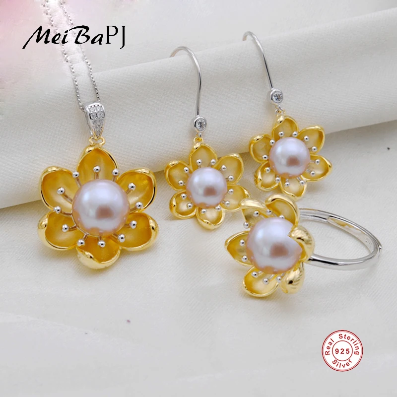 

[MeiBaPJ]New Fashion Real 925 Sterling Silver Golden Flower Jewelry Set Natural Pearl Pendant Ring and Necklace 3 Sets for Women