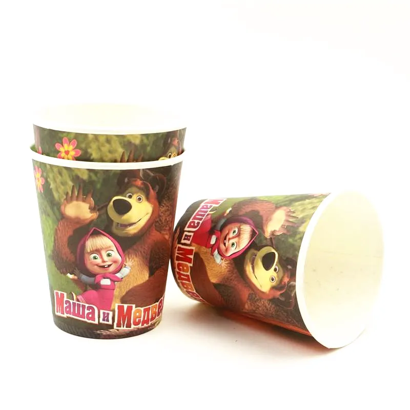 Маша и Медведь 10/20 человек в результате использования пластины чашки соломинки