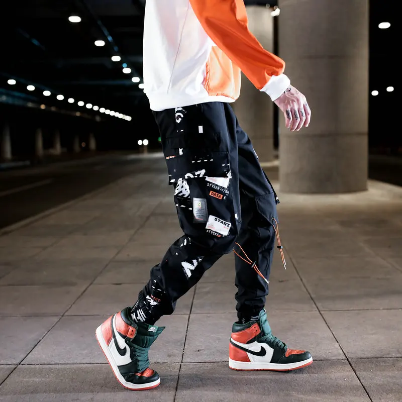 

Streetwear Reflective Joggers Men Hip Hop Casual Printing Mens Harem Pants Spring Summer Ankle Length Trousers Men 2021 New
