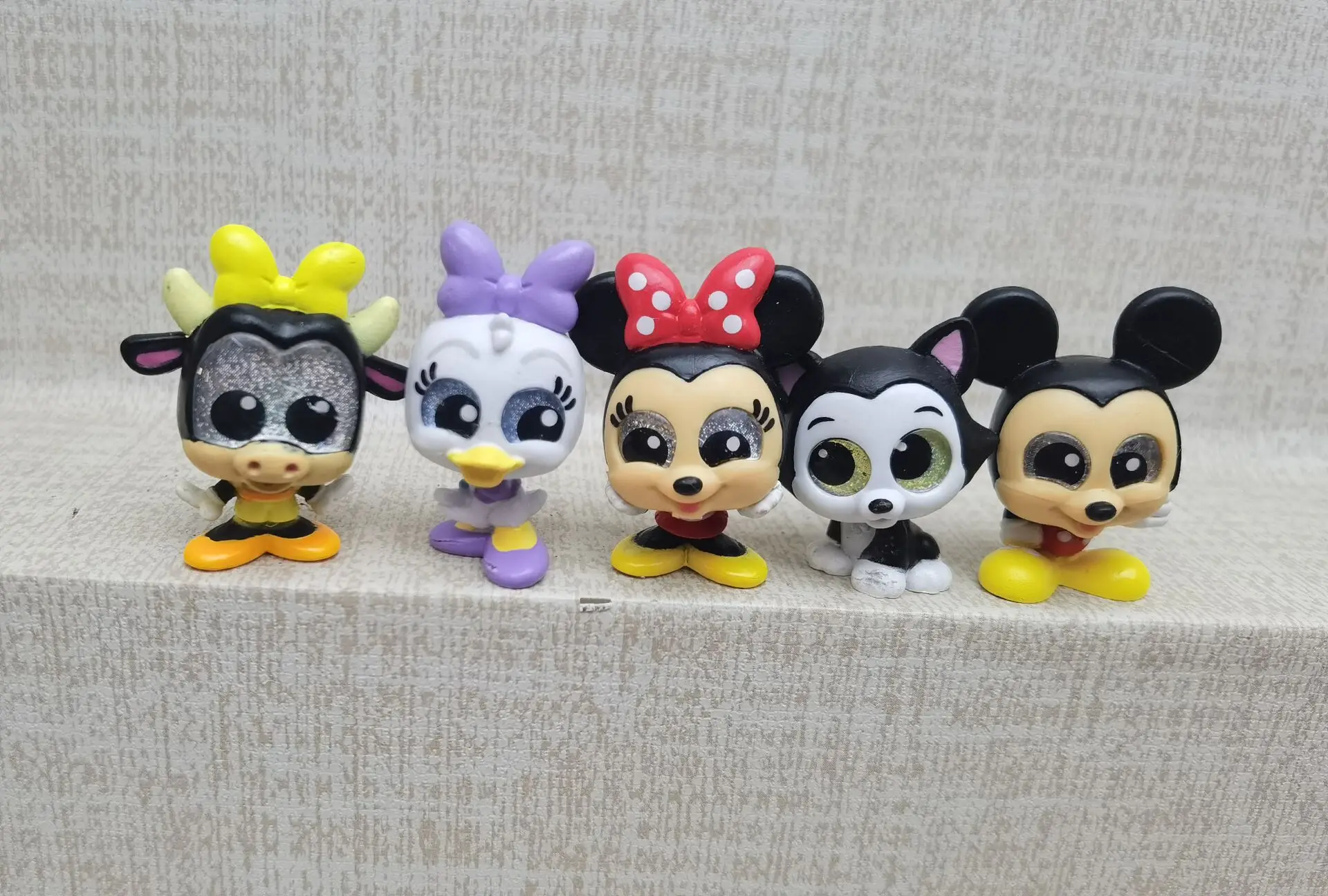 Можно выбрать дверные куклы Disney принцессы серии 4 и 5 Мультяшные монстры игрушки