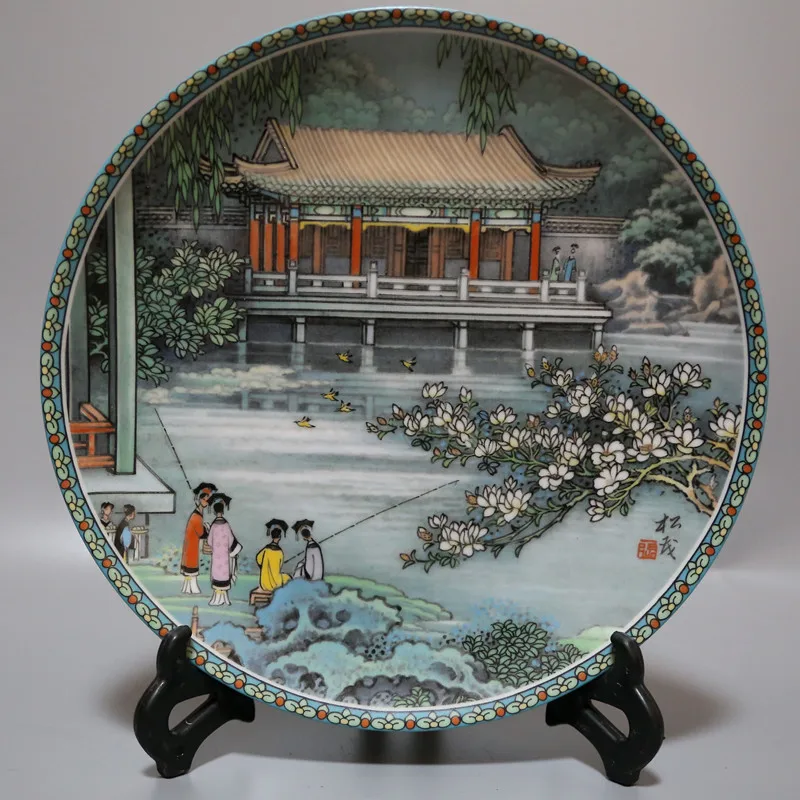 

the Garden of Harmonious Interests Display Plate Jingdezhen Decorative Plate
