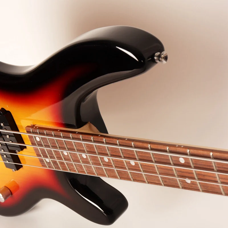 Хорошее качество 4 струнная электрическая бас гитара sunburst Цвет Полный липа тела Канада клен шеи пена чехол