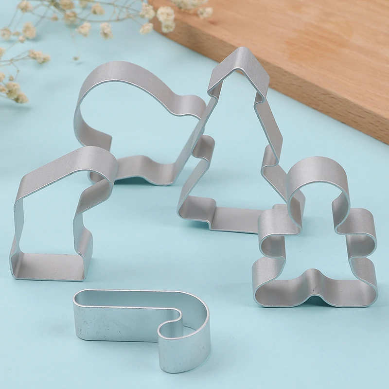 

5×Christmas Cookie Cutter Biscuit Mould Aluminum Sugarcraft Cutter Baking Tool