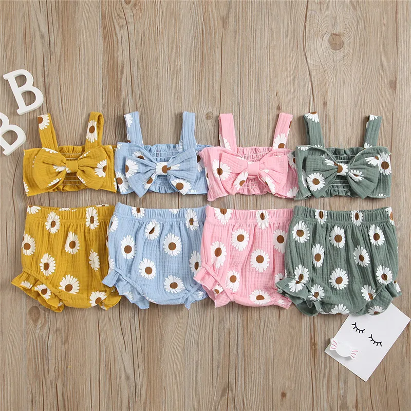 

Летняя хлопковая льняная одежда для новорожденных девочек, с цветочным принтом, укороченный топ без рукавов с бантом + шорты с высокой талие...