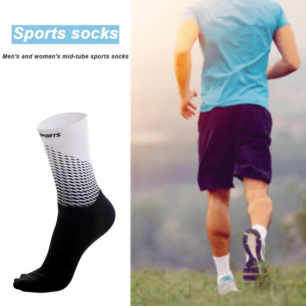 

2pcs Seamless Cycling Socks Compression Sport Socks Portable Waterproof Anti Slip Road Bicycle Bike Cycling Elements