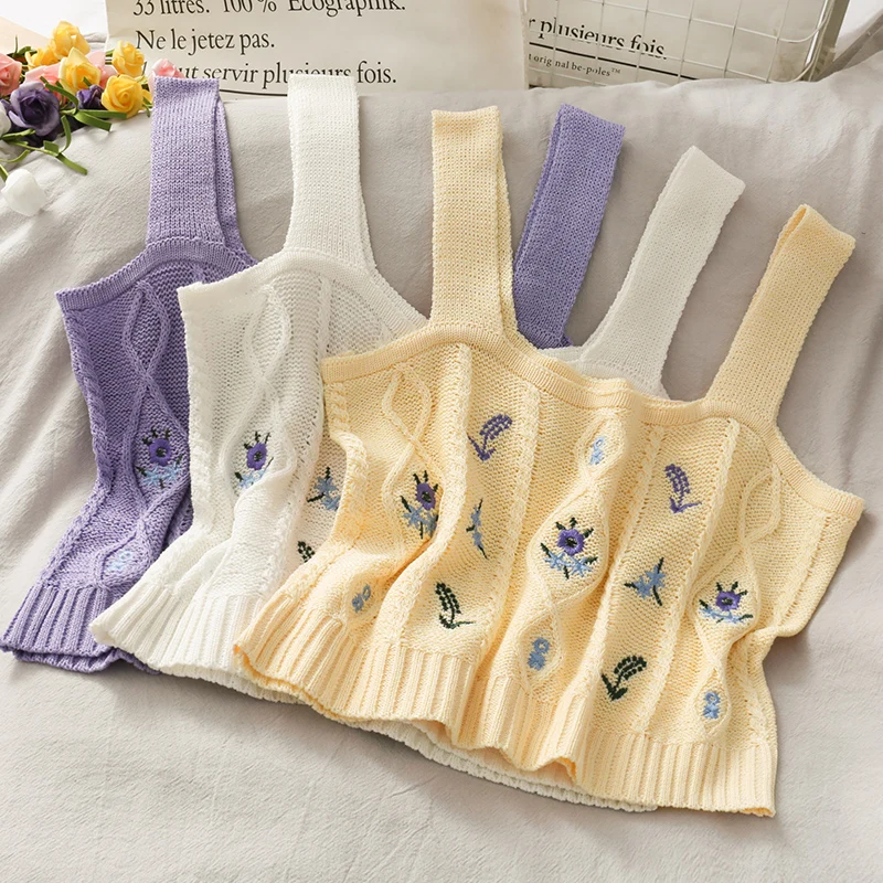 

2020 Summer Short Cropped Navel Embroidery Knitted Sling Women's New Student All-match Woolen Casual Jacket Vest