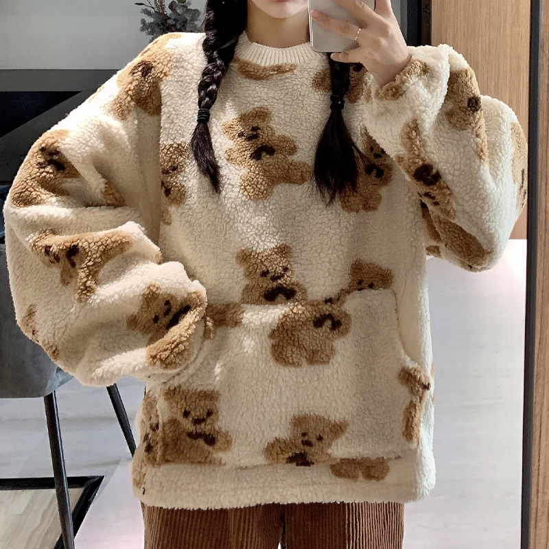 

Женский бархатный свитер в стиле Харадзюку, свободный черный и белый свитер из овечьей шерсти с круглым вырезом, одежда для осени и зимы, 2021