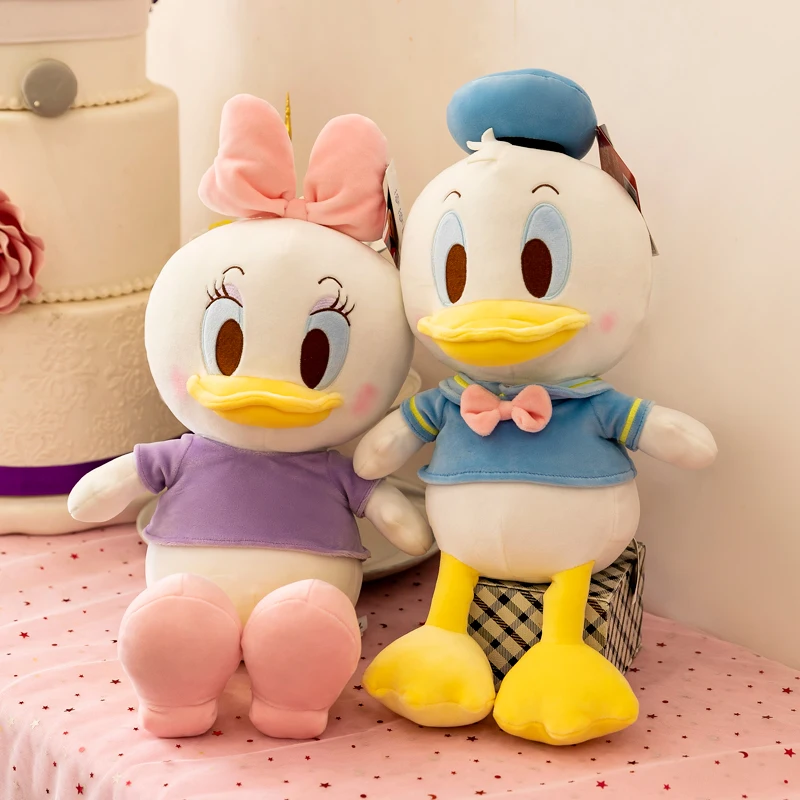 

Free Shipping Disney Plush Toys Q Version Cute Donald Duck And Daisy Animal Stuffed Soft Doll Boy Girl Birthday Gift