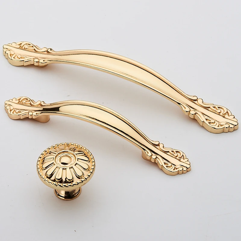 Дверные ручки современные и сдержанные цвета слоновой кости маленькая