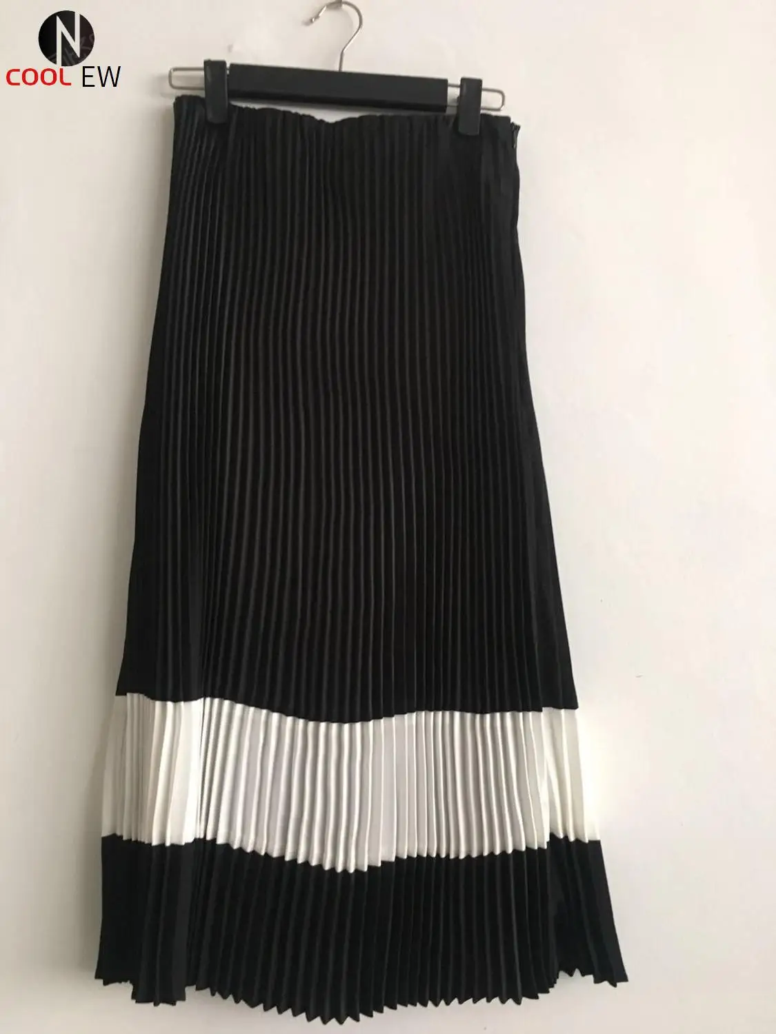 

Elfbop Ladies Contrast Color Patchwork Pleated Midi Skirt