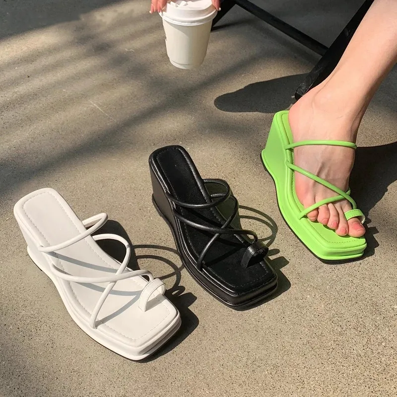 

2021 Summer Women Platform Slipper Summer Outdoor Narrow Band Sandal Shoes Ladies Thick High Wedges Heel Slides Flip Flop Mujer
