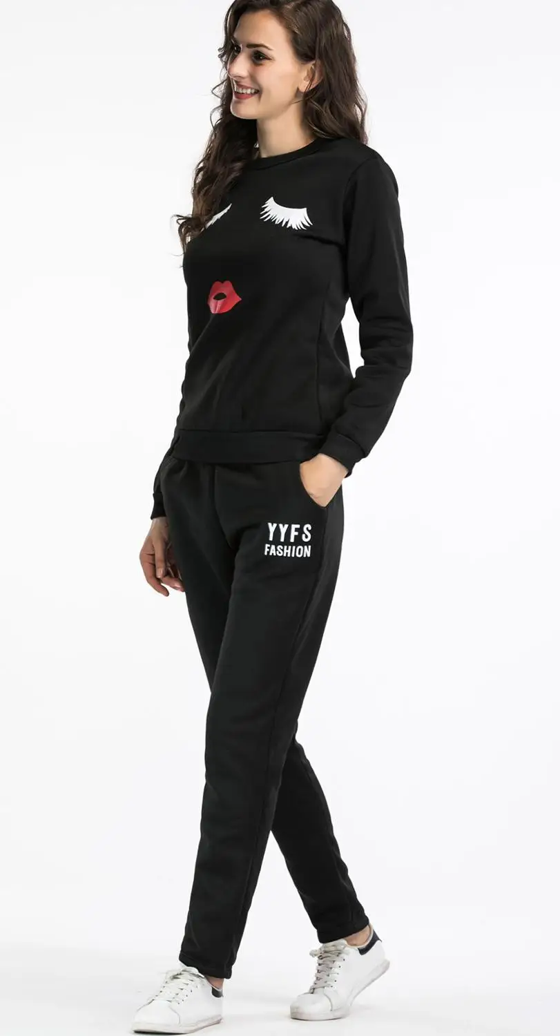 Женский спортивный костюм велюровый пуловер и спортивные штаны комплект из 2