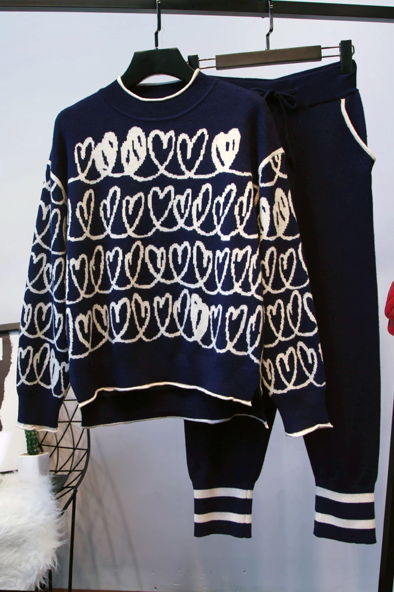 

2020 Full Promotion New Women's Wear European Station Long Sleeves, Loose Sweater Jacket, Small Trousers Fashion Ladies' Suit.