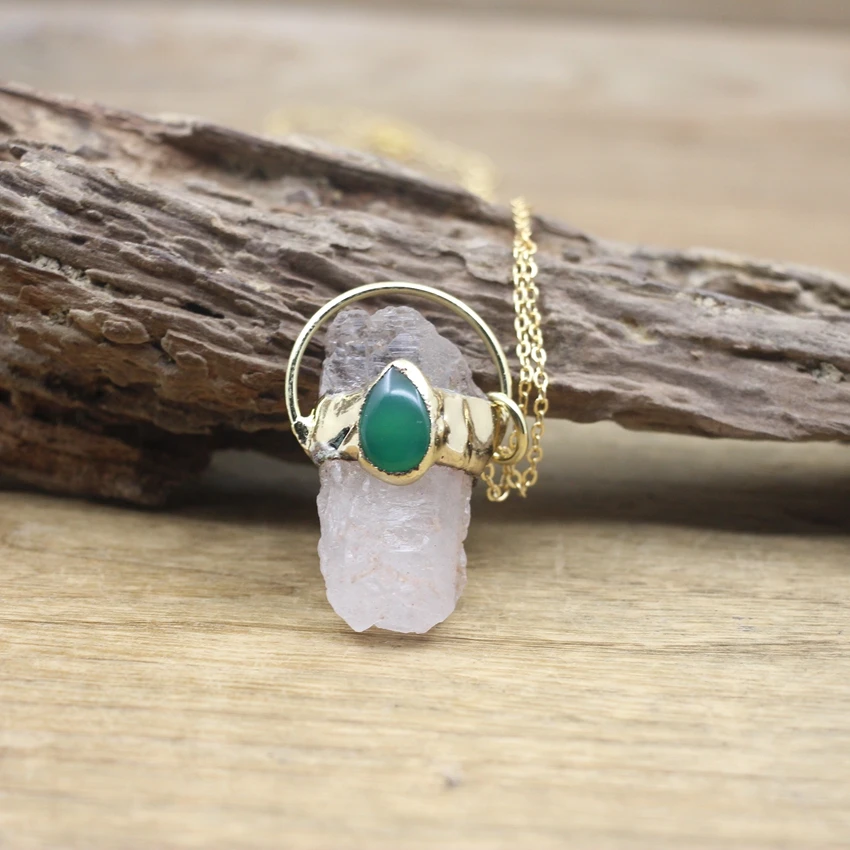 

Raw Crystal Point Inlay Green Agates Hoop Pendants Golden Chains,Natual Quartz Charms Necklace Women Jewelry Dropshipping,QC3070