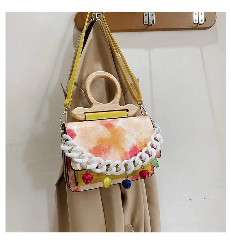

New Camouflage Female Bag 2021 High Quality Ladies Wood Handbag Retro Small Square Bag Acrylic Chain One Shoulder Messenger Bag