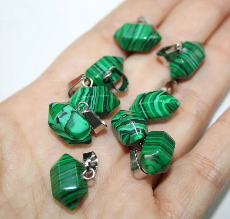 Оптовая продажа 24 шт./натуральный камень Малахит в форме столба точка чакры