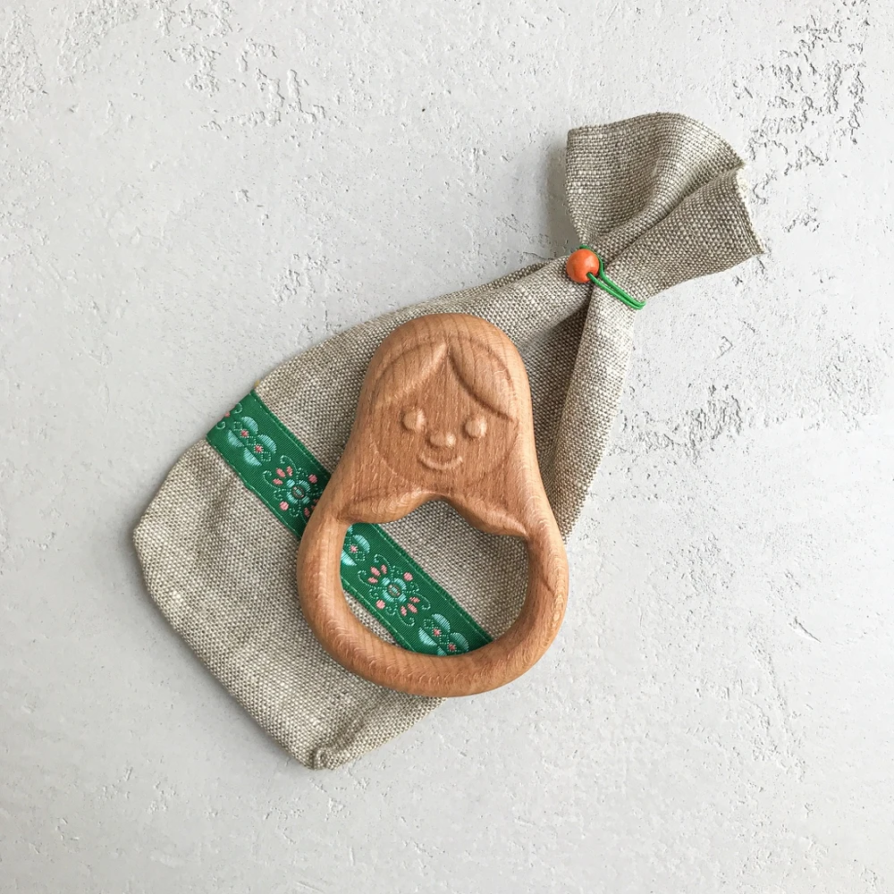 Деревянная погремушка-грызунок ZARTOY &quotМатрешка&quot |