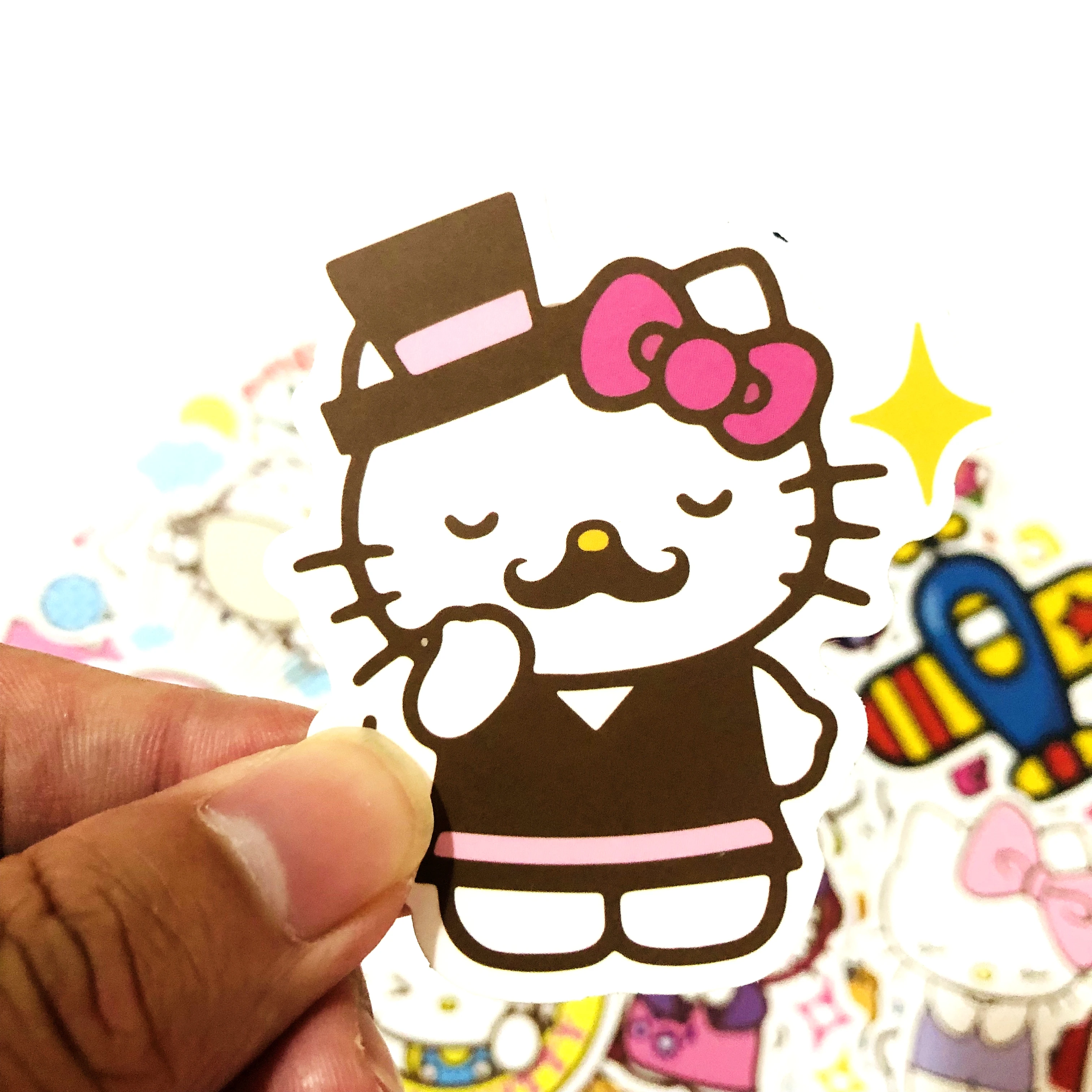 50/100 с изображением героев мультфильмов, в партии рисунок «Hello Kitty» наклейки для ноутбука скейтборд Стикеры для багажа офис игрушка Приспособления нетбук, водонепроницаемые наклейки для украшения