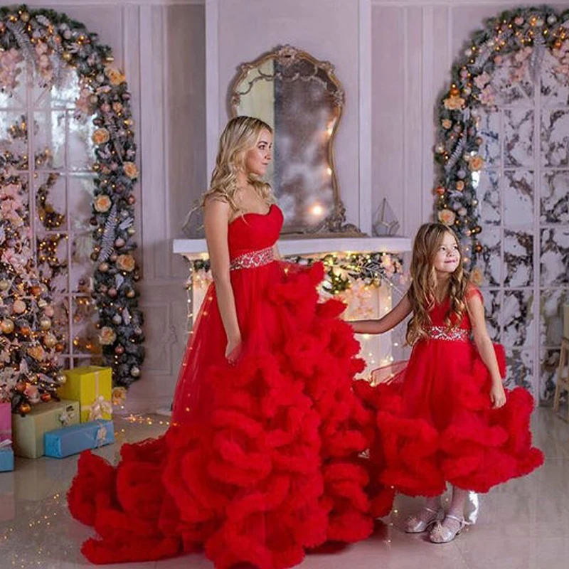Gorgeous Mult-Layered Mother Daughter Matching Dress Red Mommy and Me Outfits First Birthday Ruffles Tulle Photo Shoot Prom Gown