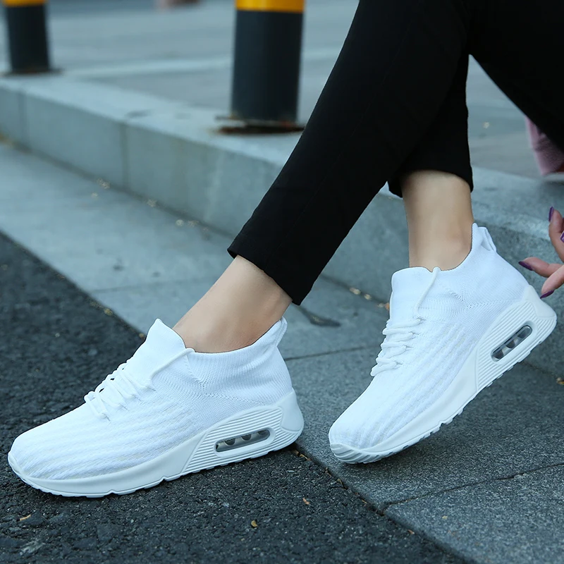 Женские модные кроссовки трендовые на толстой платформе разноцветная женская