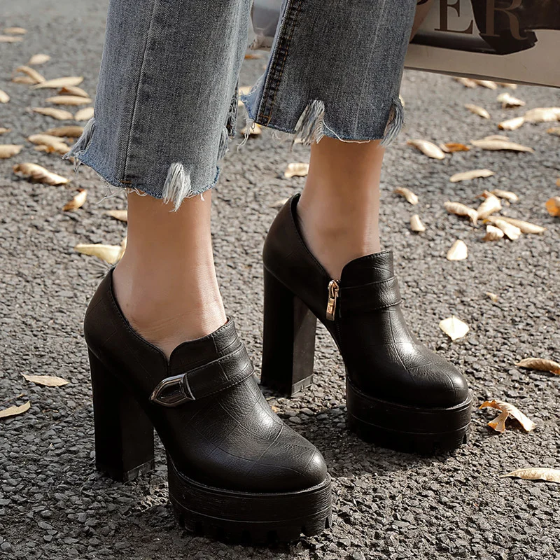 Женские ботильоны на платформе черные или белые полусапожки высоком каблуке в