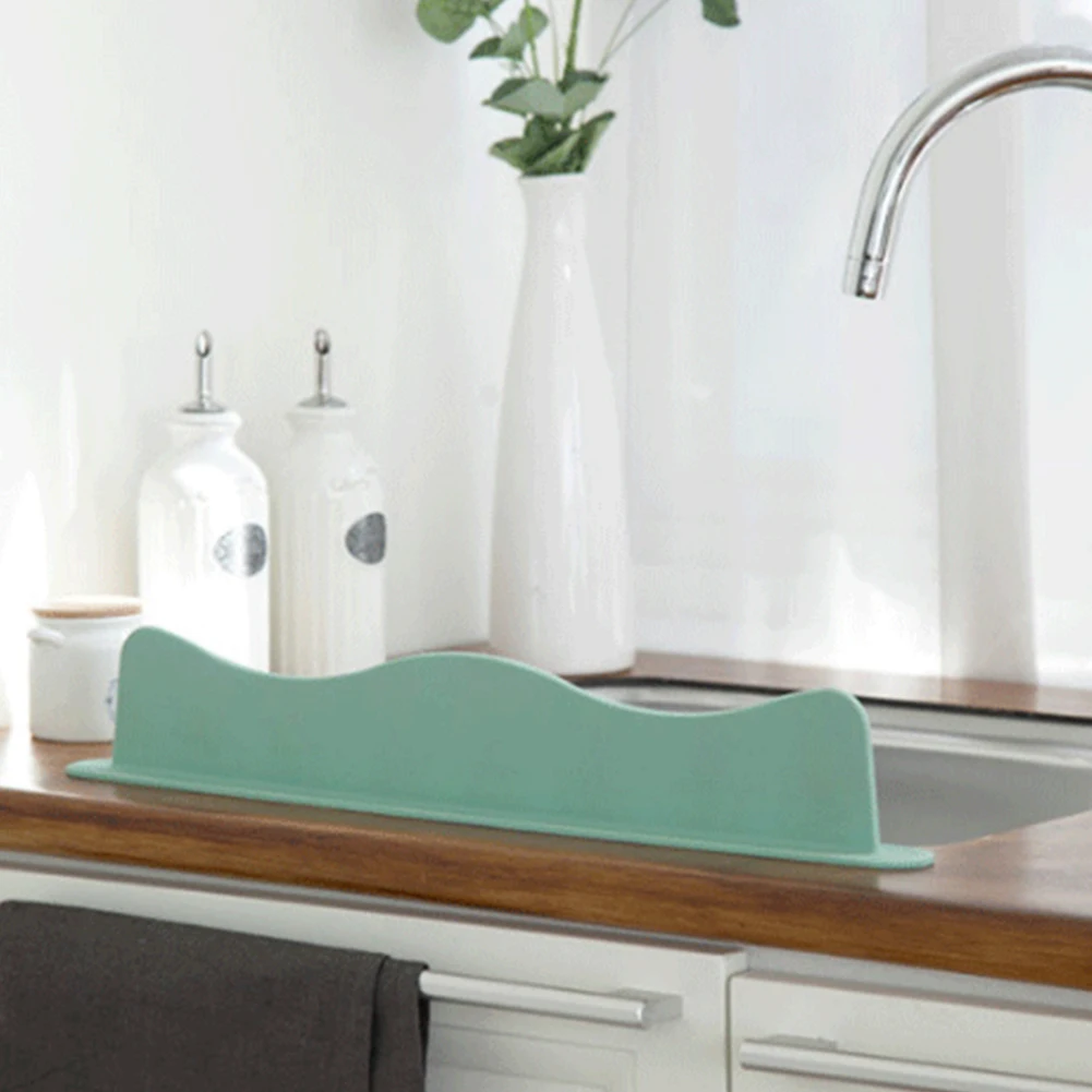 

Портативная силиконовая панель на присоске для кухни и ванной комнаты, защита от брызг воды, волнистая раковина, защита от брызг, перегородк...