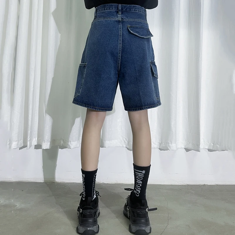 

[EAM] High Waist Blue Side Pocke Denim Knee Length Trousers New Loose Fit Pants Women Fashion Tide Spring Summer 2021 1DD79360