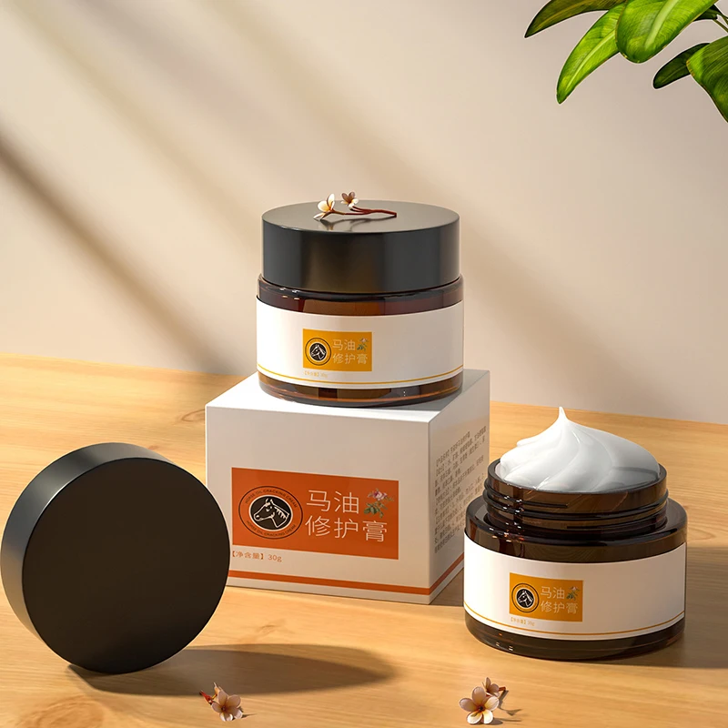 

Moisturizing Cream Moisturizer for Dry Skin Face Body with Horse Oil 1 Oz For Everyone A7