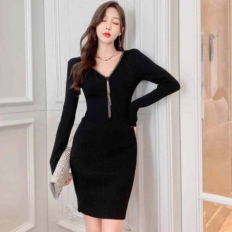 

Fashion Women Vintage V-Neck Zipper Sheath Mini Party Dress Elegant Streetwear Basic Simple Skinny Bodycon Black Female Dress
