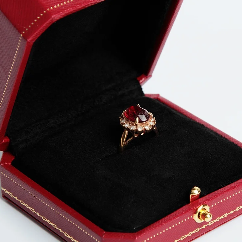 Коробка для колец красного цвета Высококачественная Женская шкатулка высокого