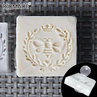 queen honey handmade soap stamp bee pattern diy natural soap making stamp tool transparent soap chapter custom gift ez0198mf