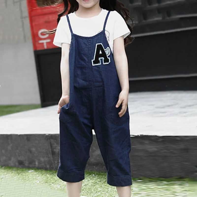 Повседневные джинсовые комбинезоны для девочек на лето и весну стрейч свободные