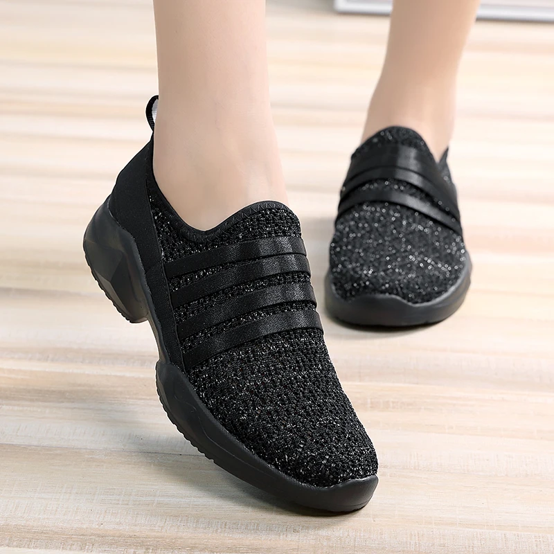 

2021 Women Sneakers Autumn Flat Shoes Breathable Mesh Slip-on Casual Sneakers Ladies Flat Walking Shoes Zapatos Para Mujer