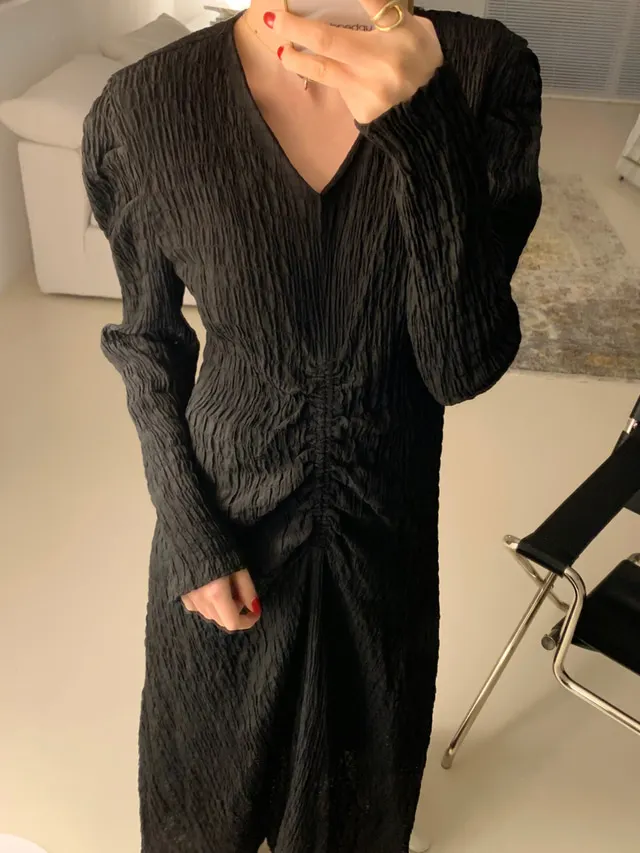 

Korean Style Spring Fashion Female Solid Long Sleeve Straight Maxi Dress Vintage Women Casual Sexy Deep V Neck Party Dress
