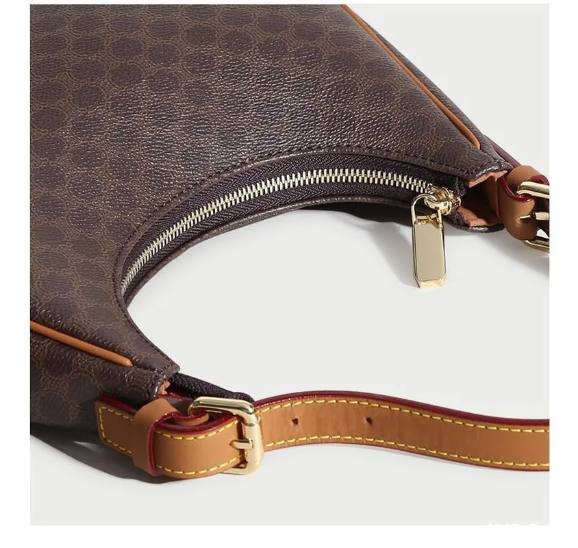 

Lisa's same French underarm bag 2021 new red tide women's one shoulder handbag French stick bag leather women's bag handbag