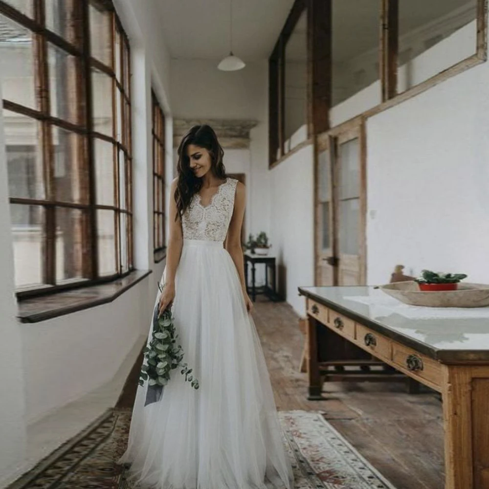 

Vestidos Sexy Wedding Dresses Organza Illusion Appliques Pleat V-Neck Sleeveless Backless A-Line Bridal Gowns Novia Do 2021