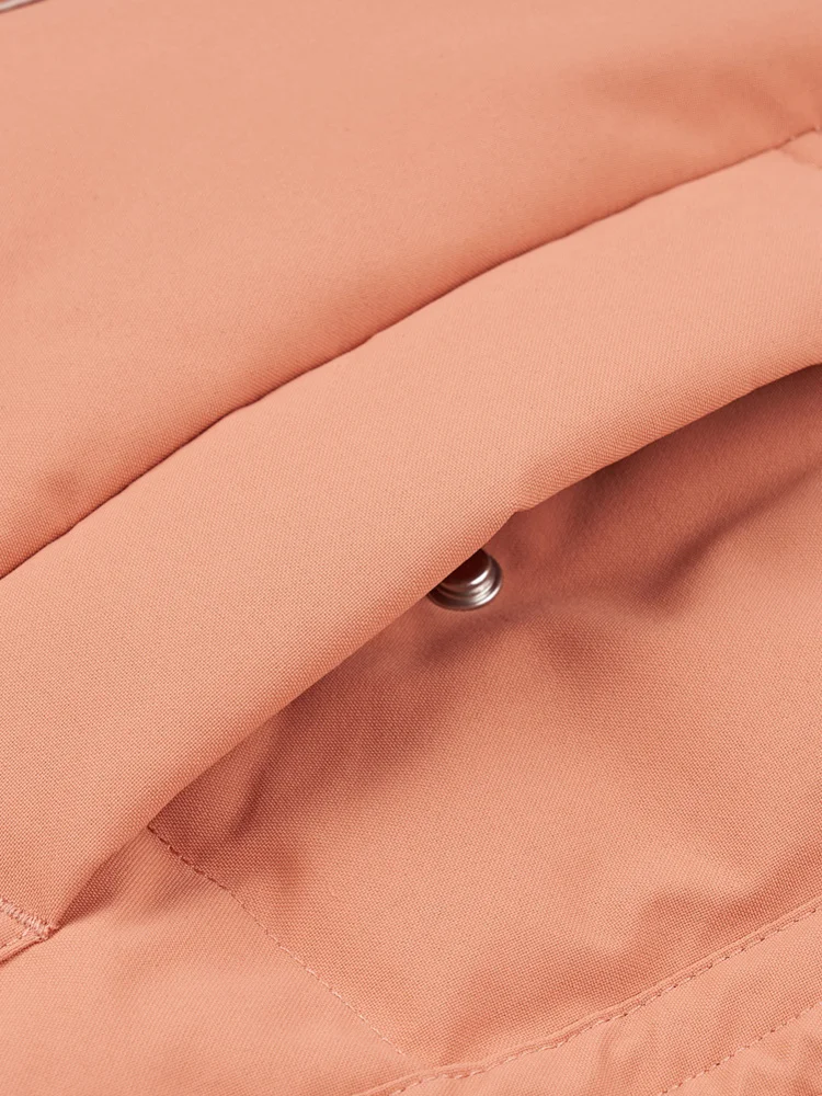 Женская куртка BOSIDENG со съемным капюшоном на 90% белом утином пуху облегающее