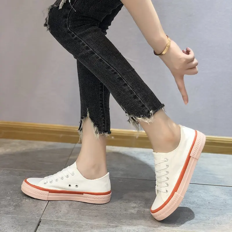 

Women's Round Toe Flat Casual Canvas Shoes 2021 Summer New Solid Color Lace-up Comfortable Lightweight Outdoor Walking Shoes