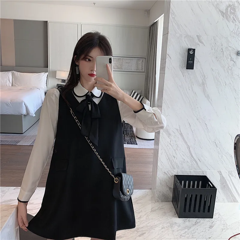 Женский костюм с мини юбкой белая рубашка бантом + черный жилет комплект из 2