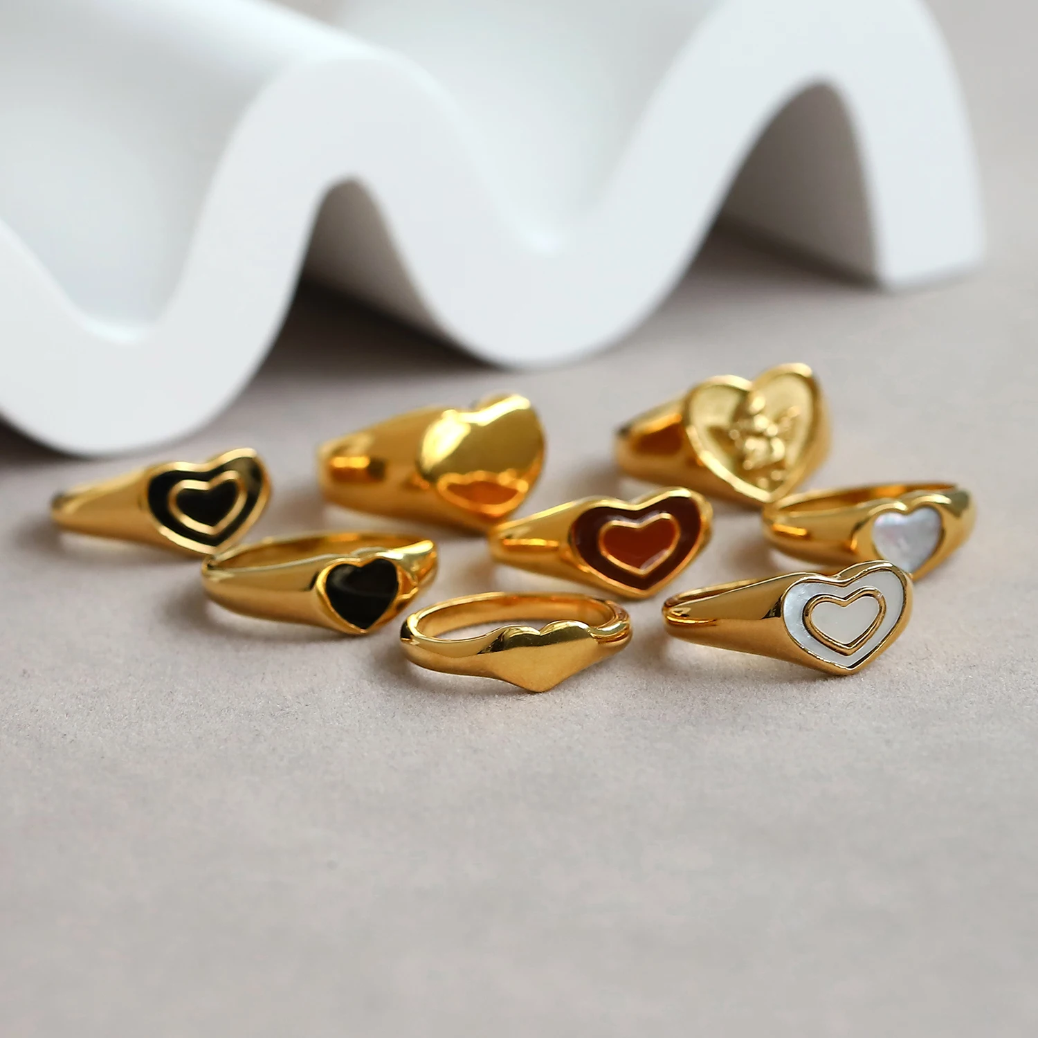 

Ins Hot Gold Plated 316L Stainless Steel Heart Shape Rings For Women Leave Me Alone Chunky Finger Rings Waterproof Jewelry